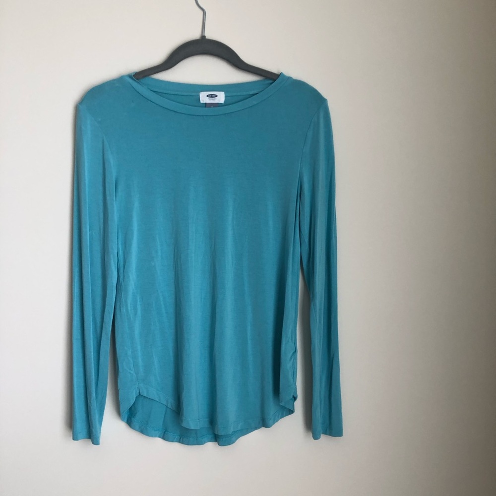 old navy long sleeve